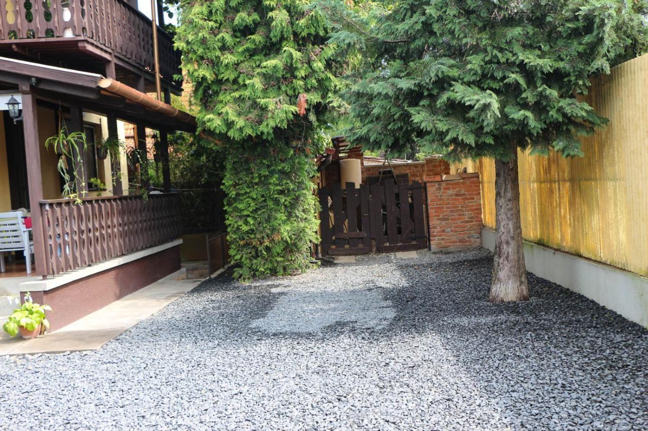 מלון Balatonszárszó Emi Vendeghaz מראה חיצוני תמונה